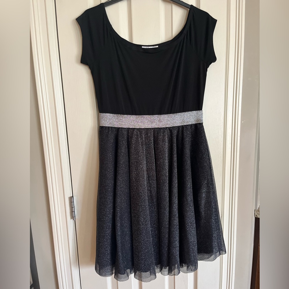 Rickis Size 8 Party Dress